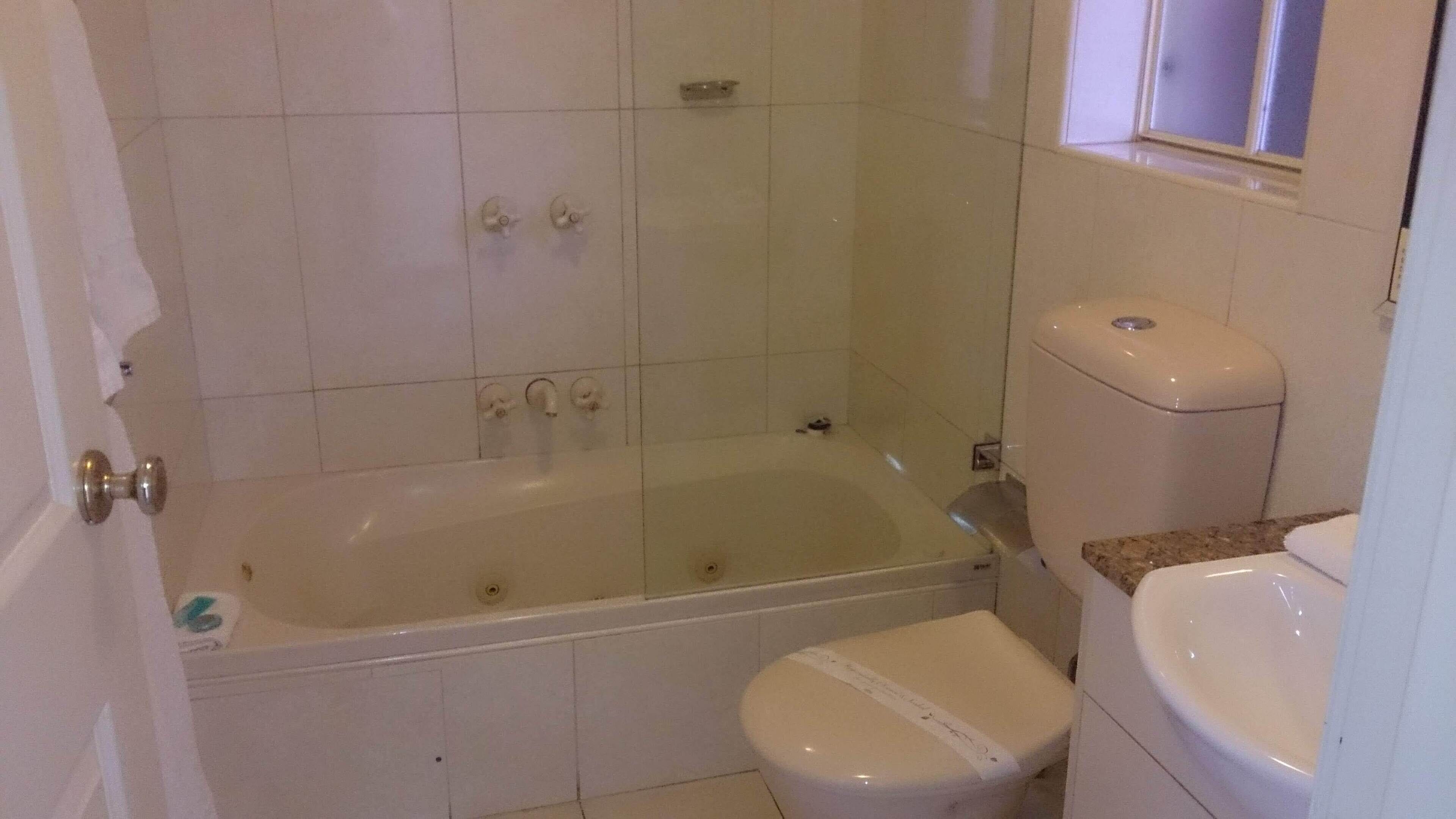 Australian Heritage Motor Inn