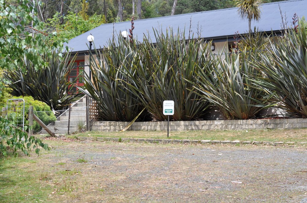 Oyster Cove Chalet