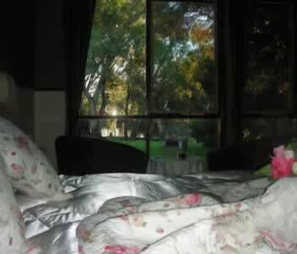 Best's Riverbed & Breakfast