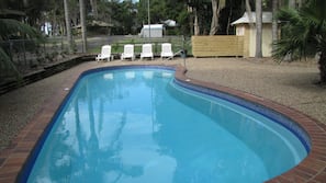 2 outdoor pools
