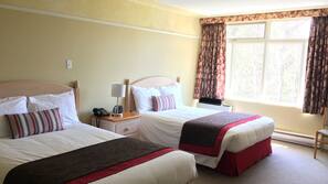 Cots/infant beds, rollaway beds, free WiFi