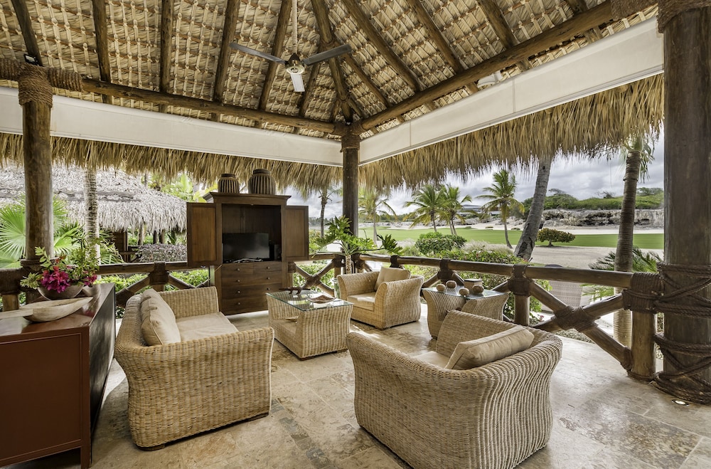 Caleton Beach Villa 5 By Palmera Villas In Punta Cana Expedia