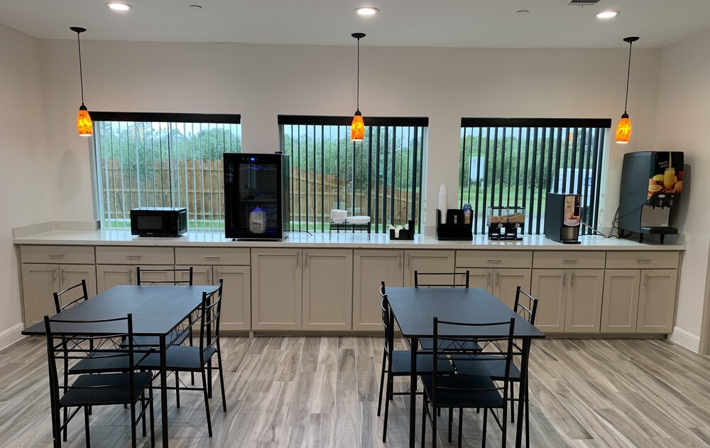 Lotus inn in Houston Best Rates & Deals on Orbitz