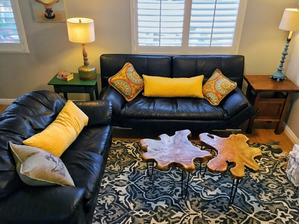 Bliss 30 Second Walk To Beach Two Bedroom Ground Floor