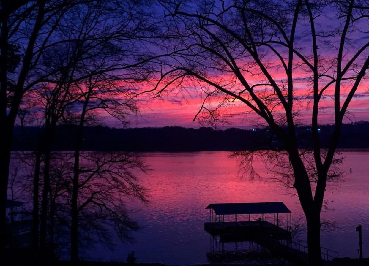 Walk to Death Valley! Cozy Lakeside Suite in Anderson, United States