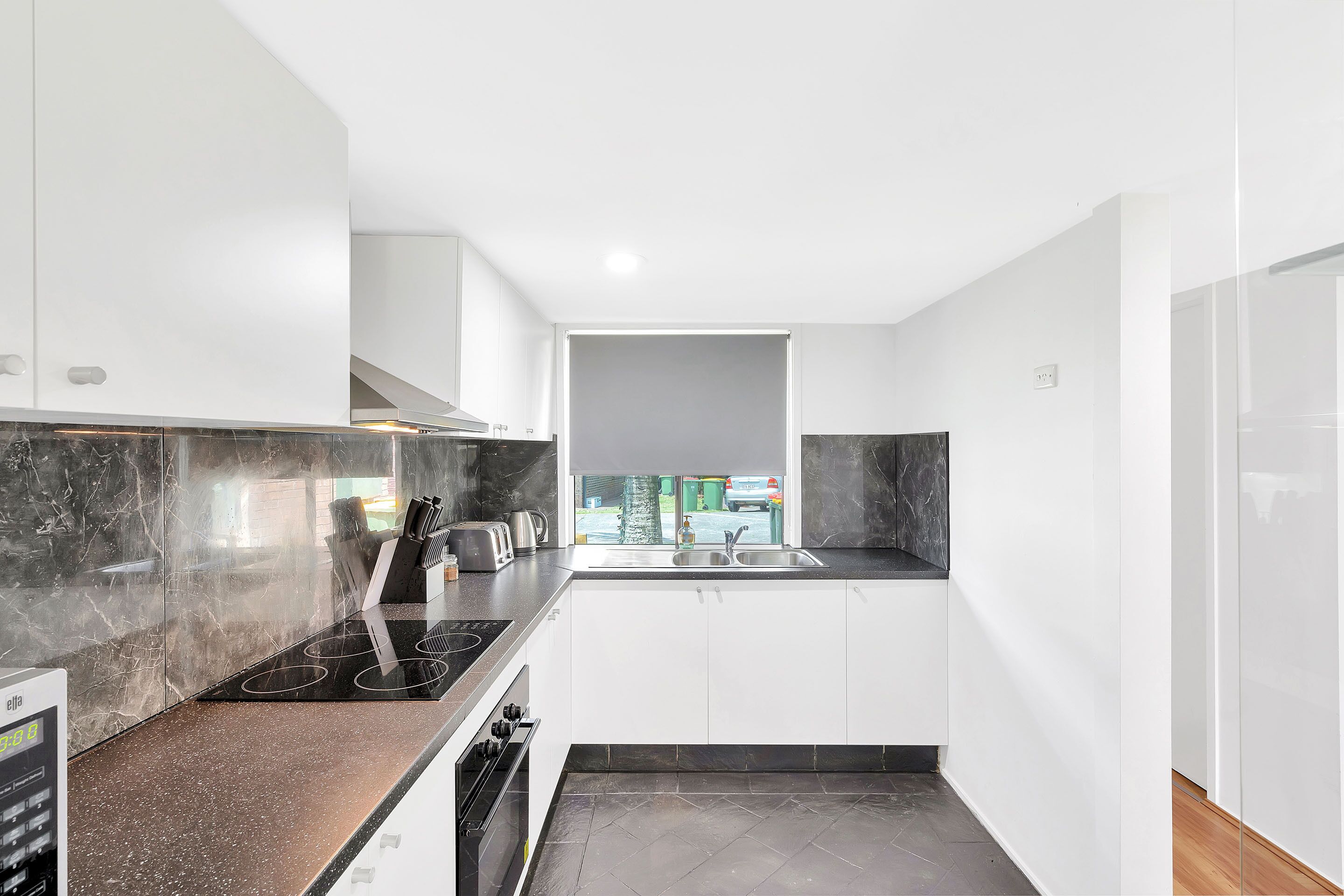 Fountain View 3 Bedroom Villa We Accommodate