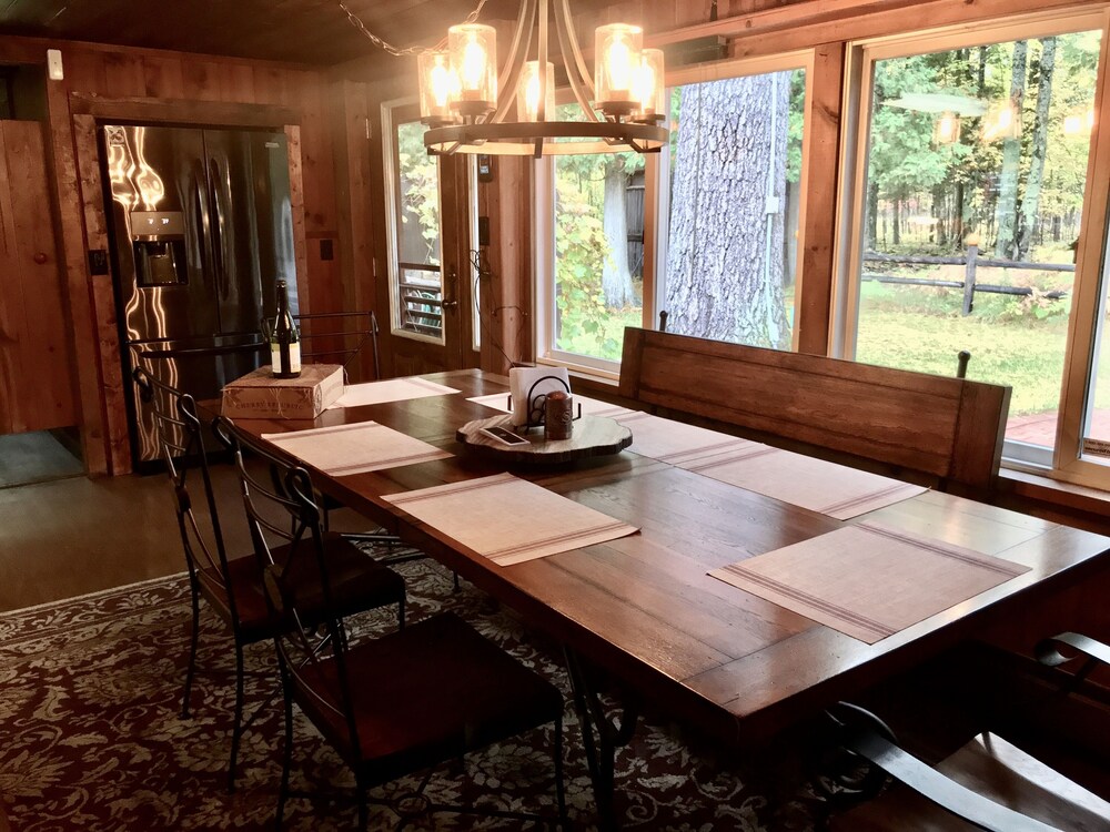 Shadowland River Lodge on Boardman River Pet Friendly Acreage