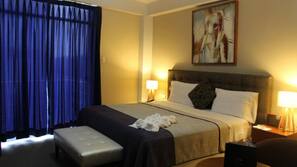 Free WiFi, linens