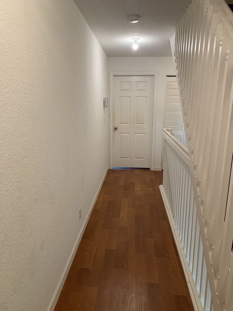 HOME IN GATED COMMUNITY CLOSE TO FORT LAUDERDALE BEACH