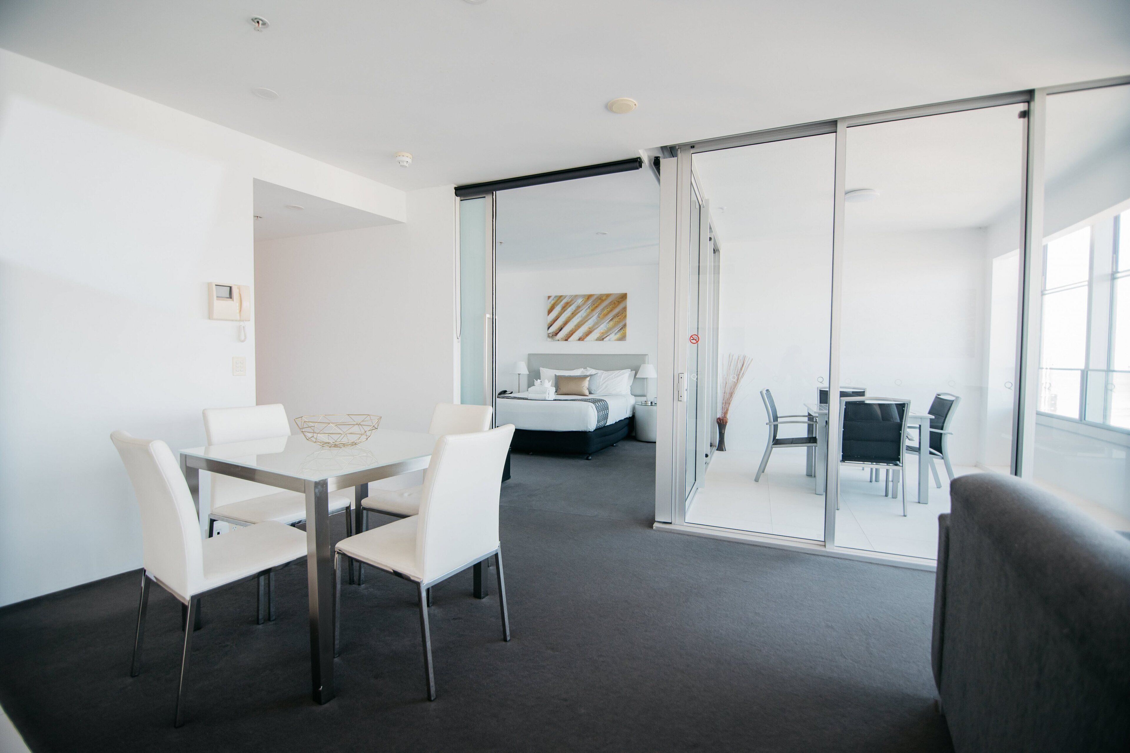 Great Cost Effective Apartment for Family Fun, Multiple Pools, Games Room, Cinema Room at Q1 Resort