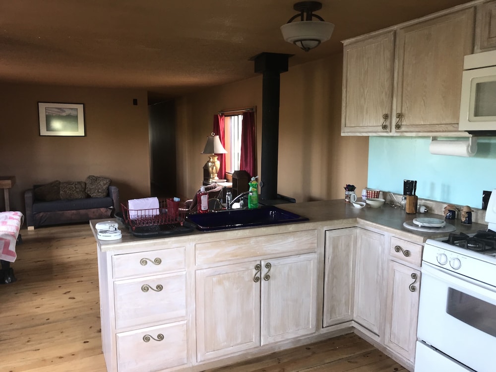 Restored Vintage Mobile Home on our 212 Acre Private Ranch, Lavina, MT
