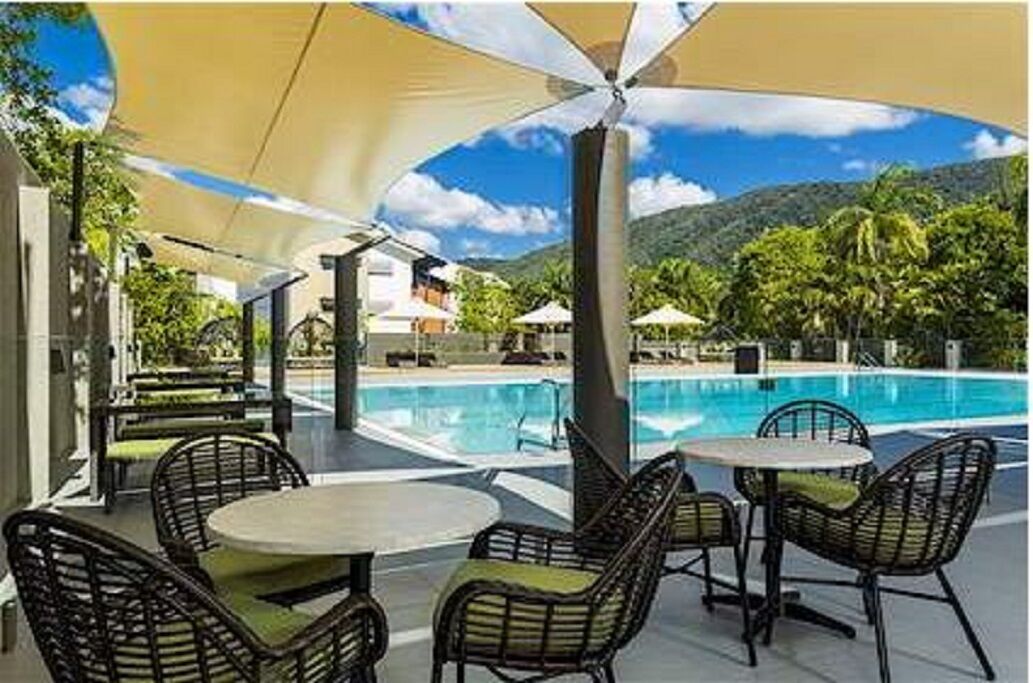 Azure Beach House Palm Cove