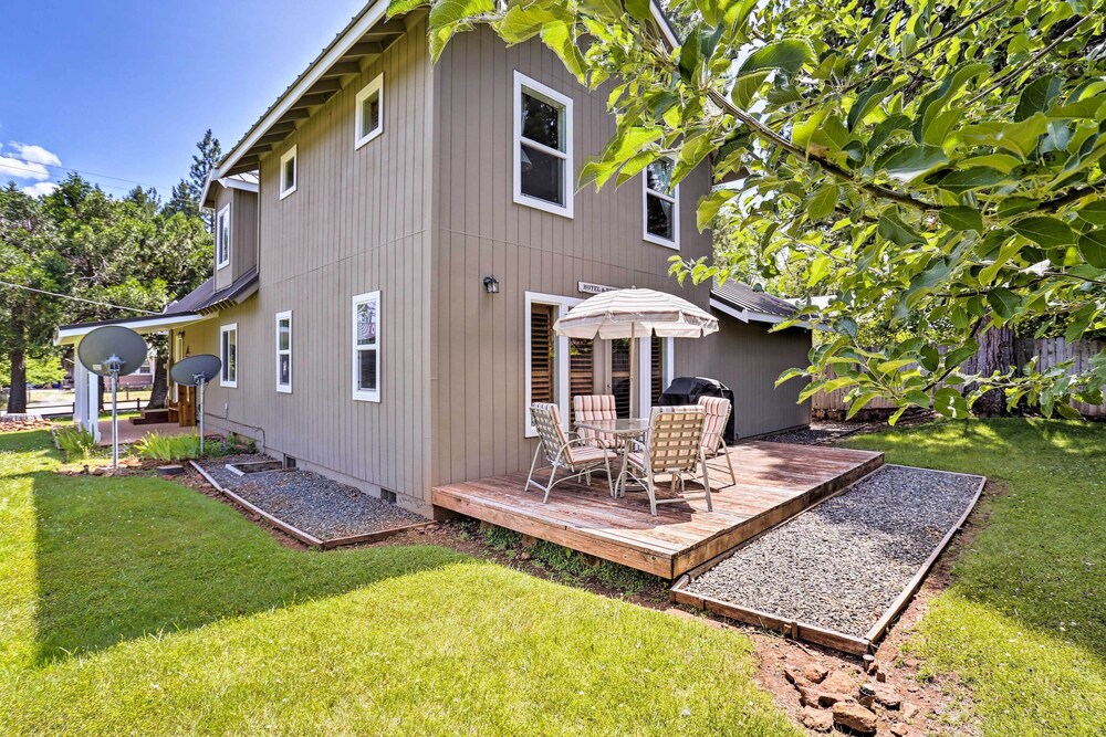 Cabin w/ Backyard Space ½ Mi to Trinity Lake!, Trinity Center Room Prices & Reviews Travelocity