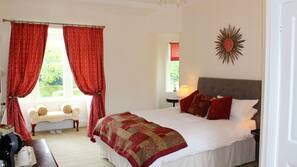 Egyptian cotton sheets, premium bedding, individually decorated