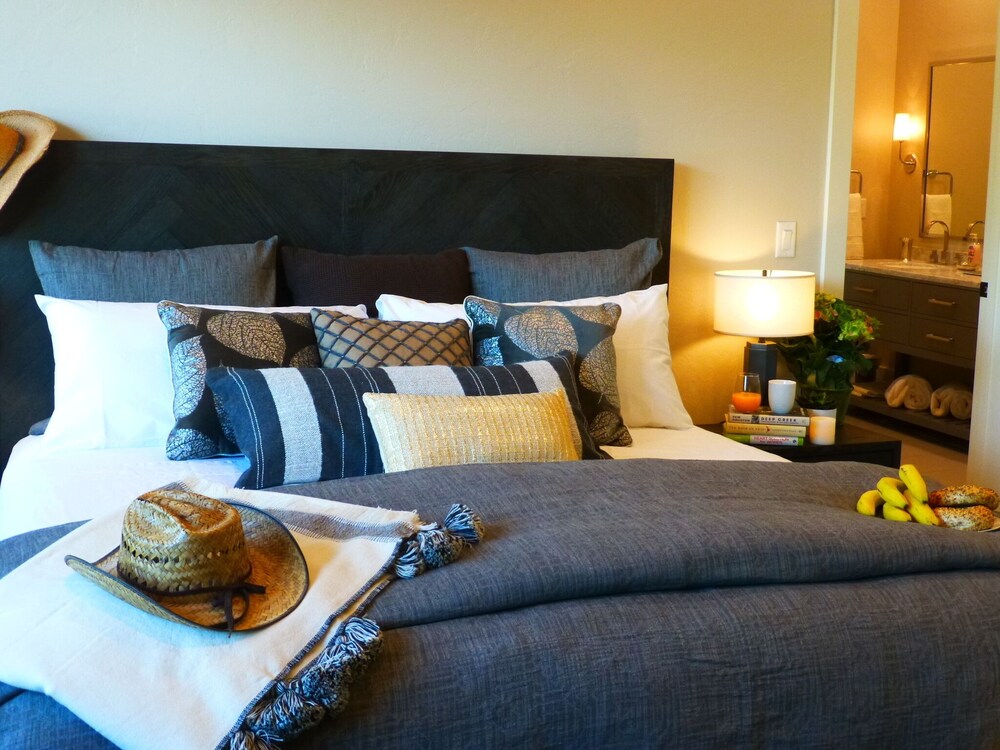 Fairway Lodge Jackson Hole; Snake River Sporting Club Hoback Junction