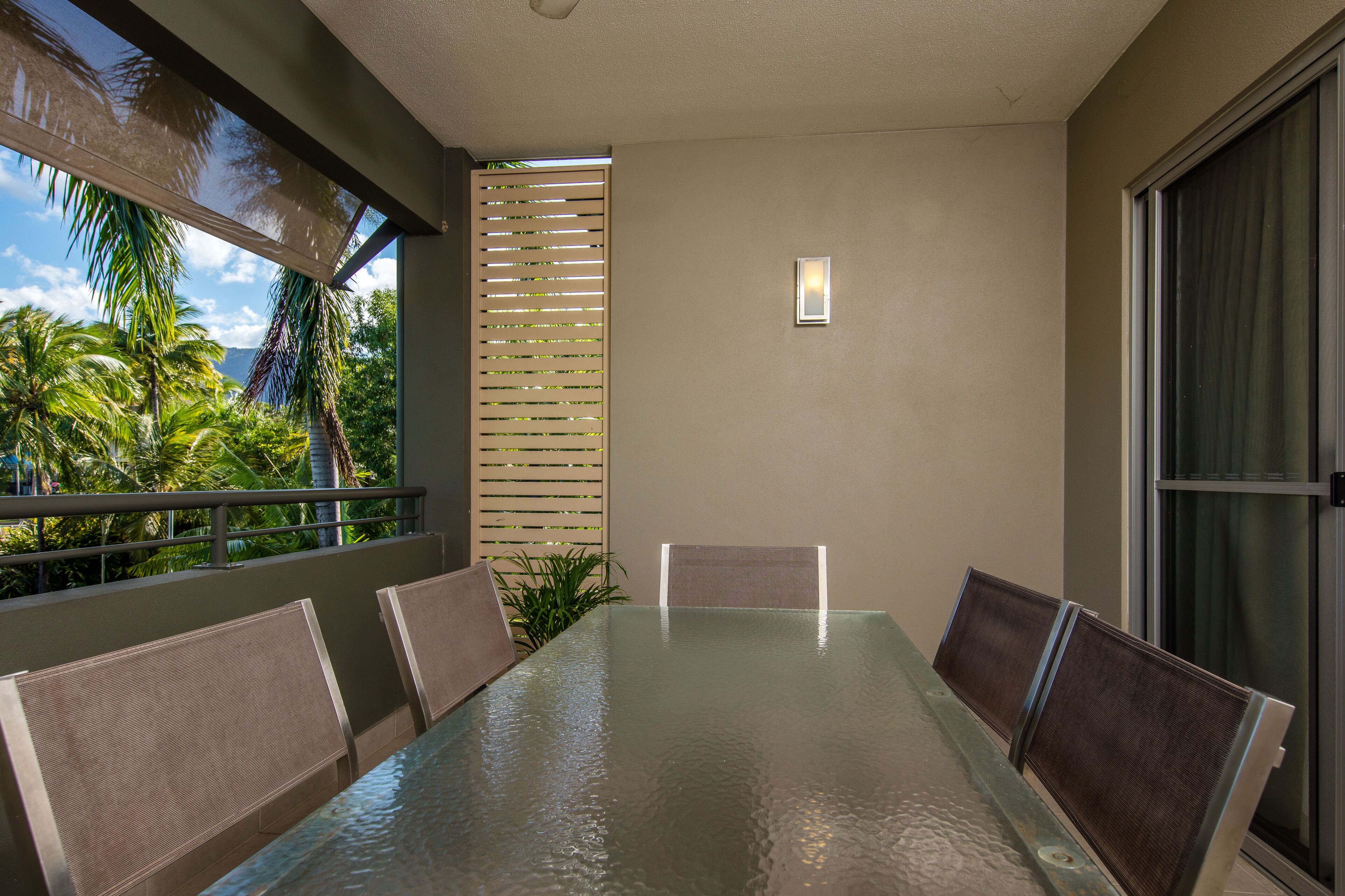 2 Bedroom, 2 Bathroom, fully self contained Family Apartment