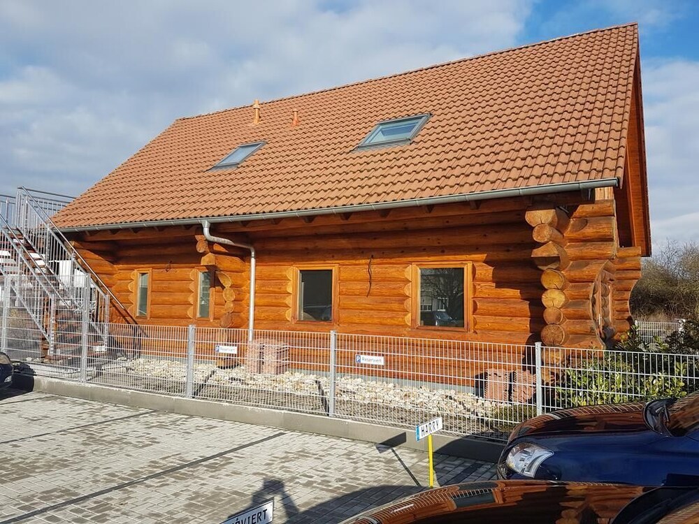 Living In The Canadian Log Cabin In Herzogenaurach Hotel Rates Reviews On Orbitz