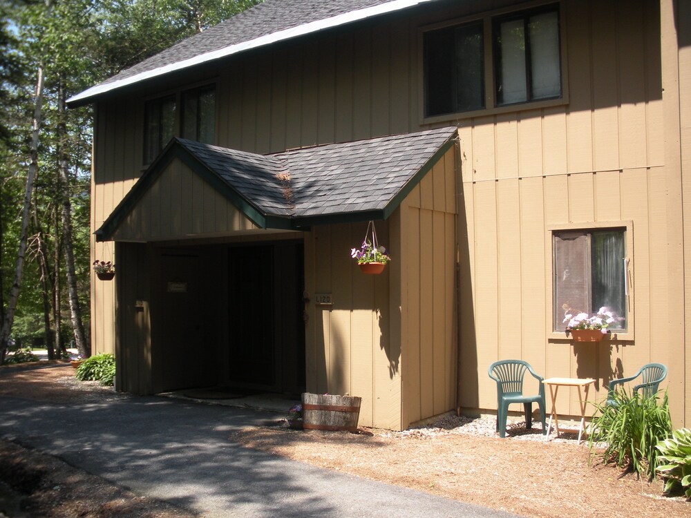 White Mountain National Forest -  3 bedroom Townhouse in Waterville Valley