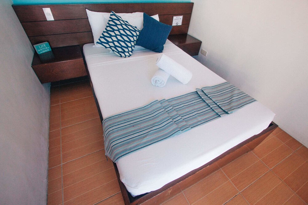 Brisa Marina Beach Resort In Morong Hotel Rates Reviews On Orbitz Brisa Marina Beach Resort In Morong Hotel Rates Reviews On Orbitz