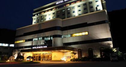 Mudeungpark Hotel