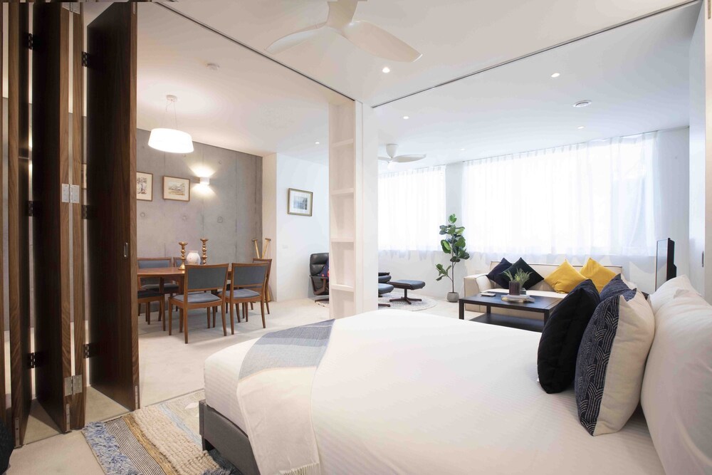 Urban Rest - The Fern Apartments