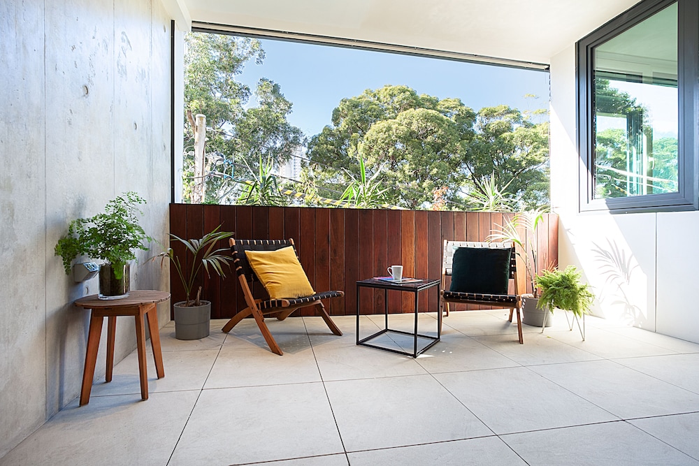 Urban Rest - The Fern Apartments