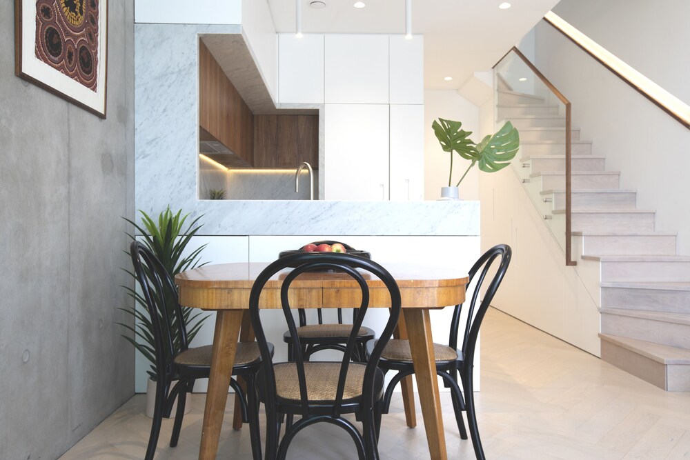 Urban Rest - The Fern Apartments