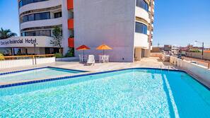 Piscina externa