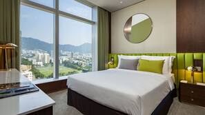 In-room safe, desk, free WiFi, linens