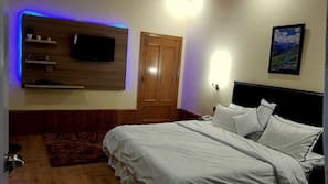 In-room safe, blackout curtains, iron/ironing board, free WiFi