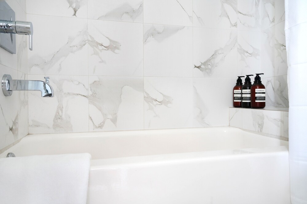 Nyc West Village Charming 2 Bedroom Apt In New York Cheap