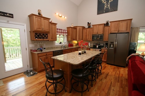 Best Cabins In Romney For 2020 Find Cheap 65 Cabins Rentals