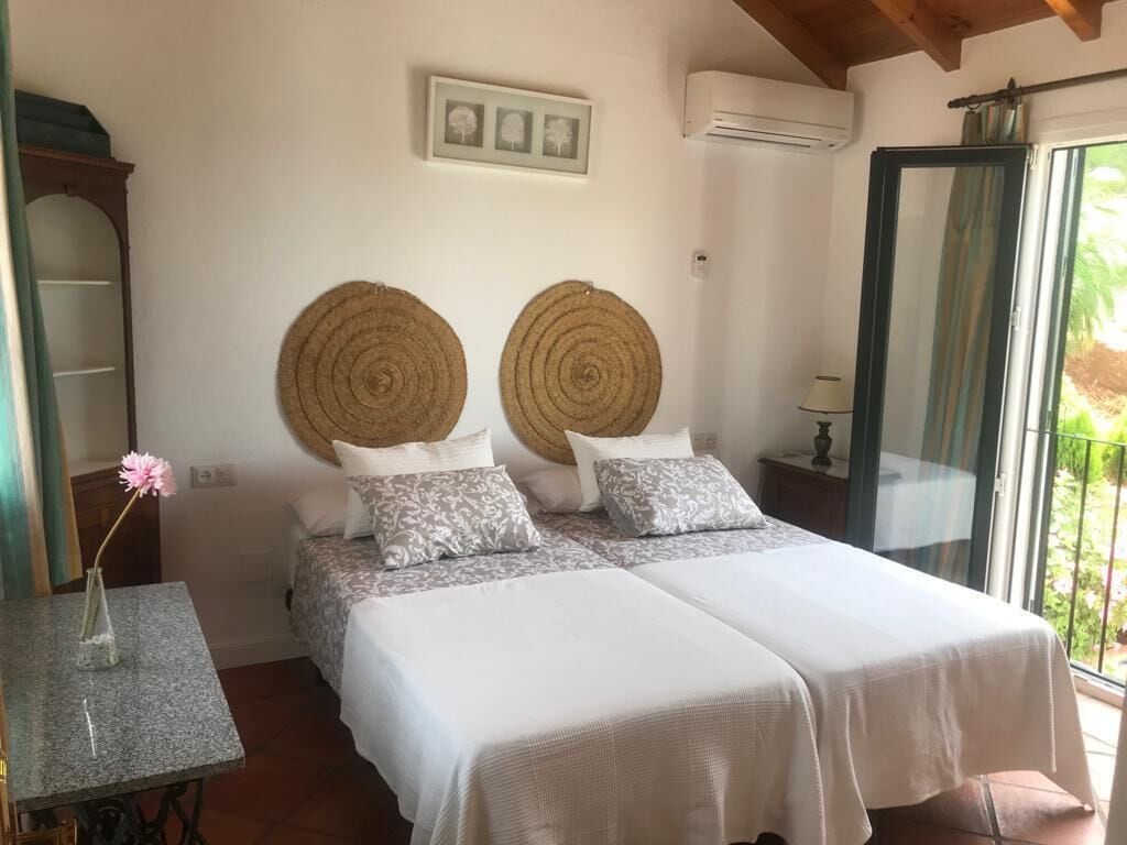 Cortijo La Huerta in Pilas de Fuente Soto, Spain