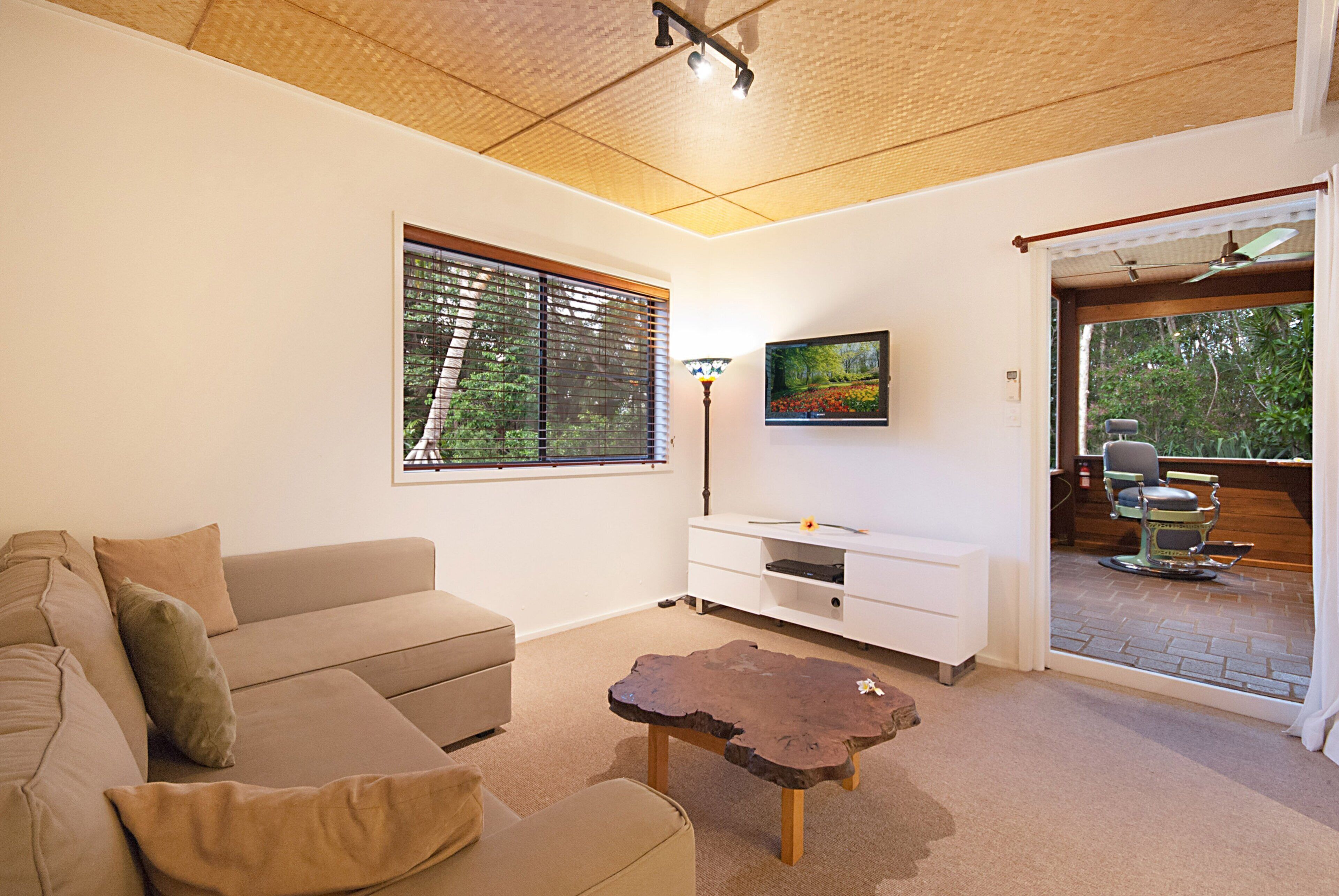 Tropical Private Guesthouse in Byron Bay