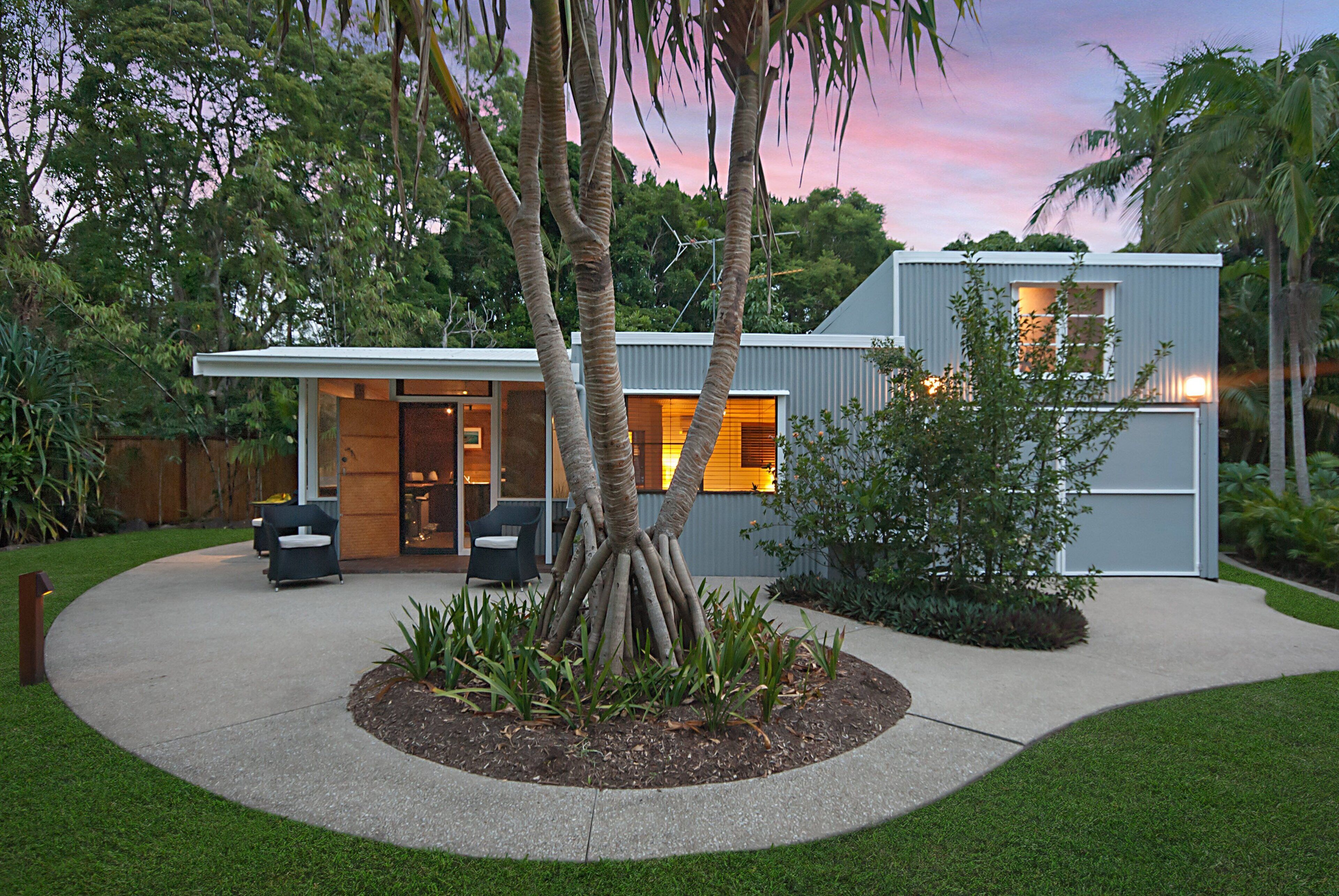 Tropical Private Guesthouse in Byron Bay