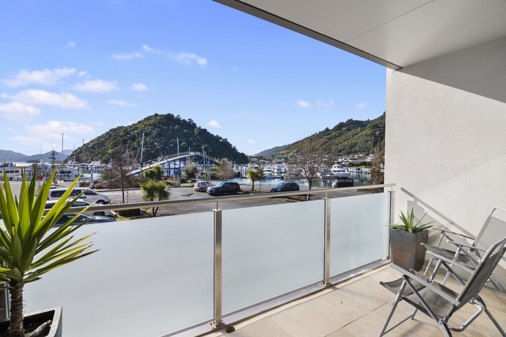 Number 4 on The Moorings Picton Holiday Apartment Deals & Reviews