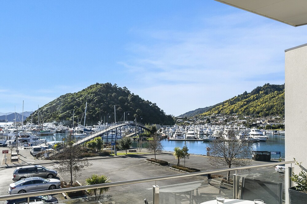 Number 4 on The Moorings Picton Holiday Apartment Deals & Reviews