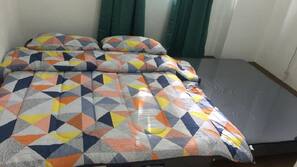 1 dormitorio y ropa de cama