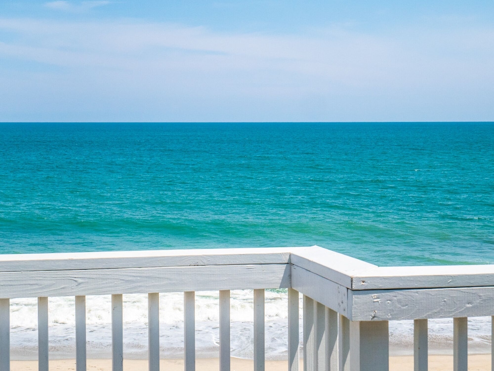 Ocean Dunes 2002: 2 BR / 2 BA condo in Kure Beach, Sleeps 7