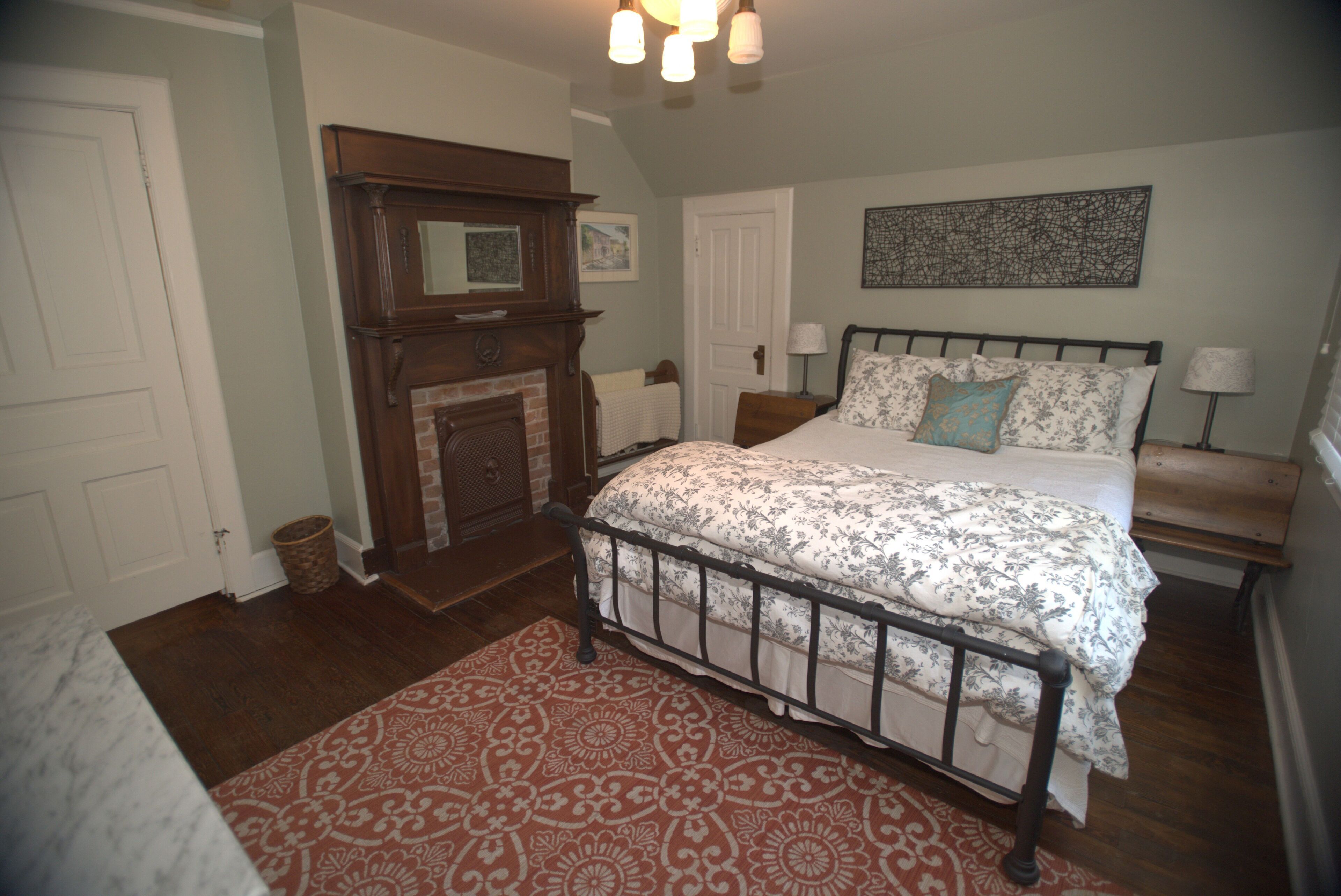Historic Biltmore Village Cottage in Asheville, United States