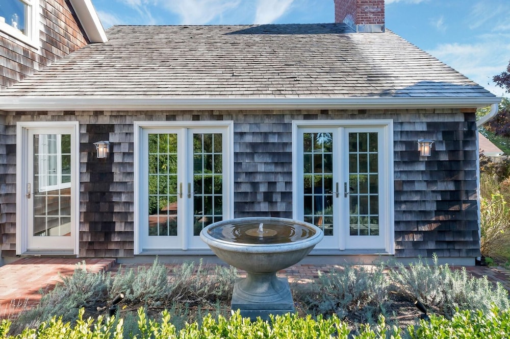 Newly Completed Steps to Beach and Town Amagansett Vrbo