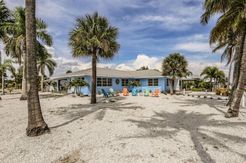 3561 Estero Blvd Estero Sunset in Fort Myers, United States