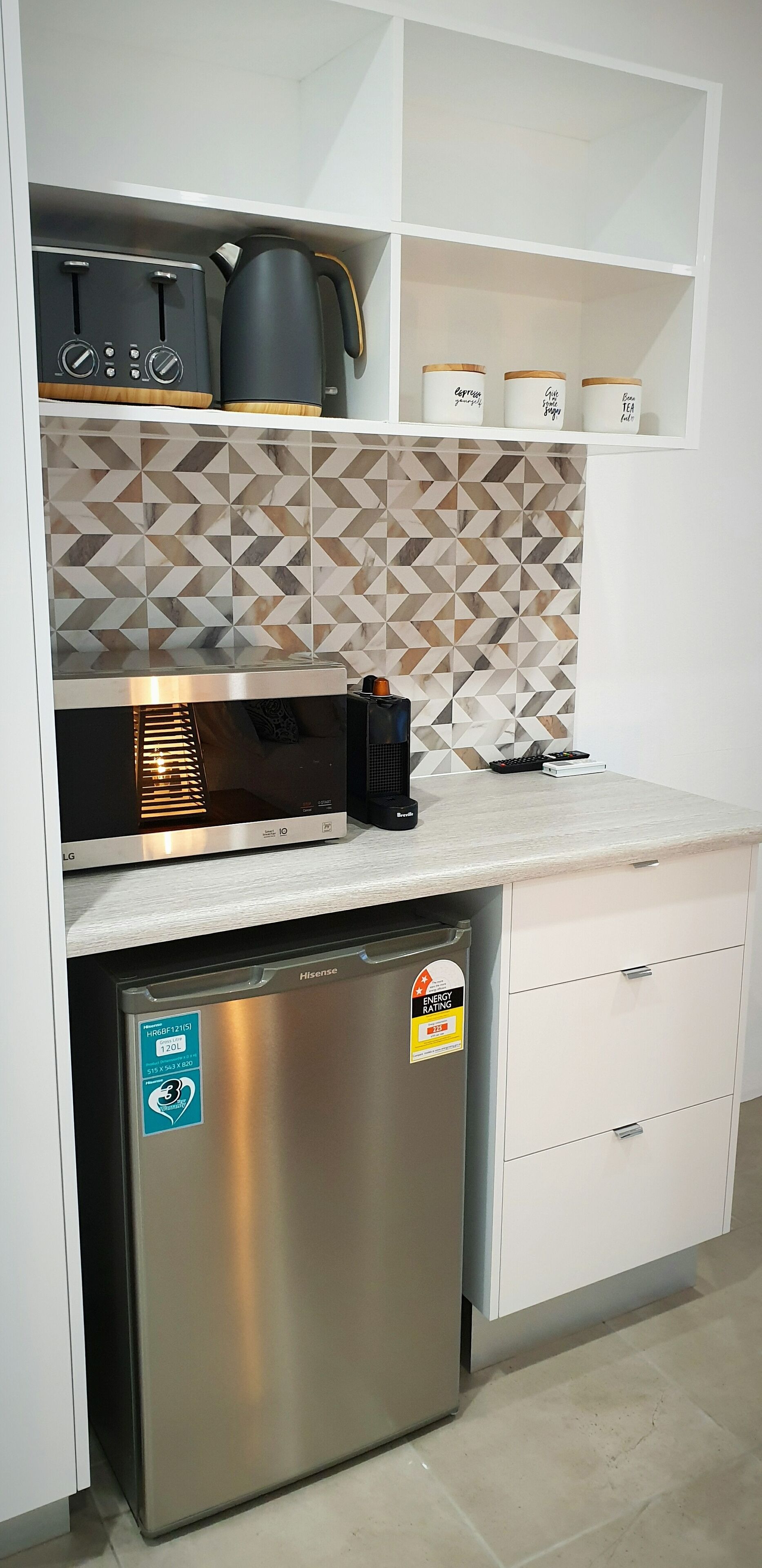 ? 221 Ocean View Resort Suite ?