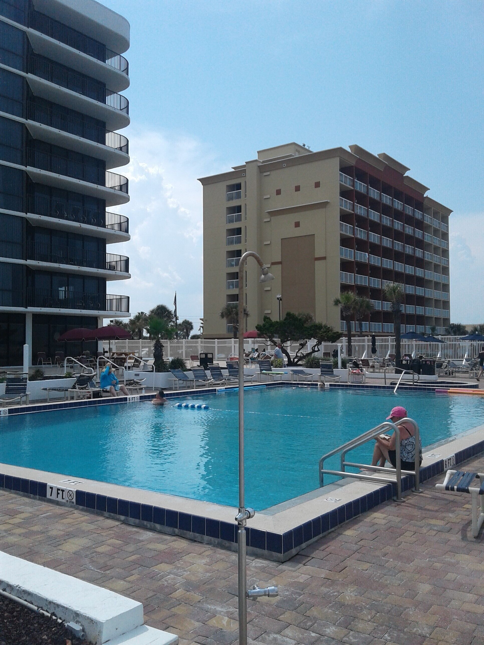 Daytona Beach 3 Schlafzimmer Wohnung Mieten