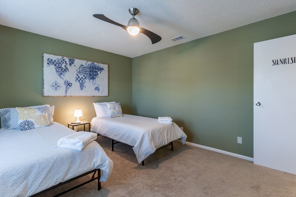 Cute home near DFW Airport, Grapevine Mills & Gaylord Resort