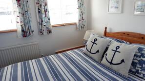 Blackout curtains, free WiFi, linens
