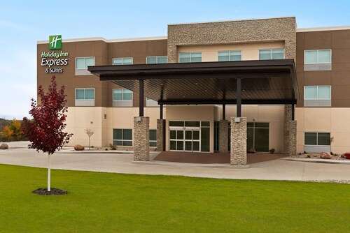 pet friendly lodging in beaver dam wi