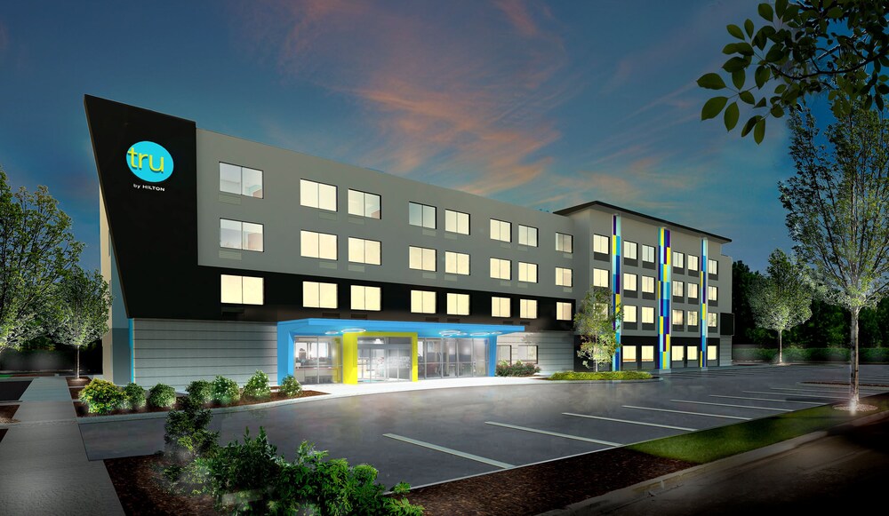 Front of property - evening/night, Tru By Hilton Denver South Park Meadows