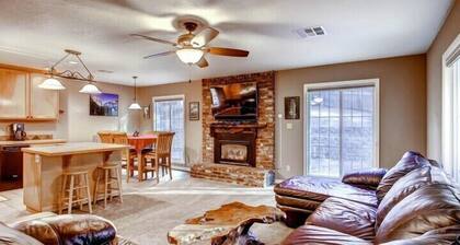Yosemite Scenic Wonders Anglers Rest 2Bd