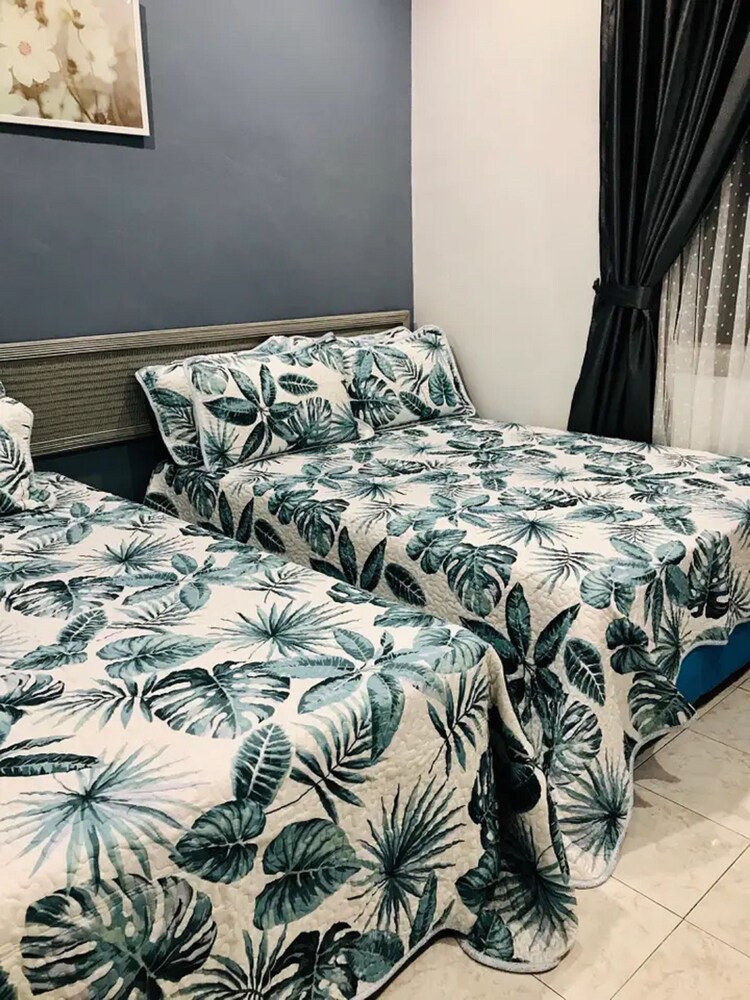 Charming Villa A Famosa, Alor Gajah: $105 Room Prices 